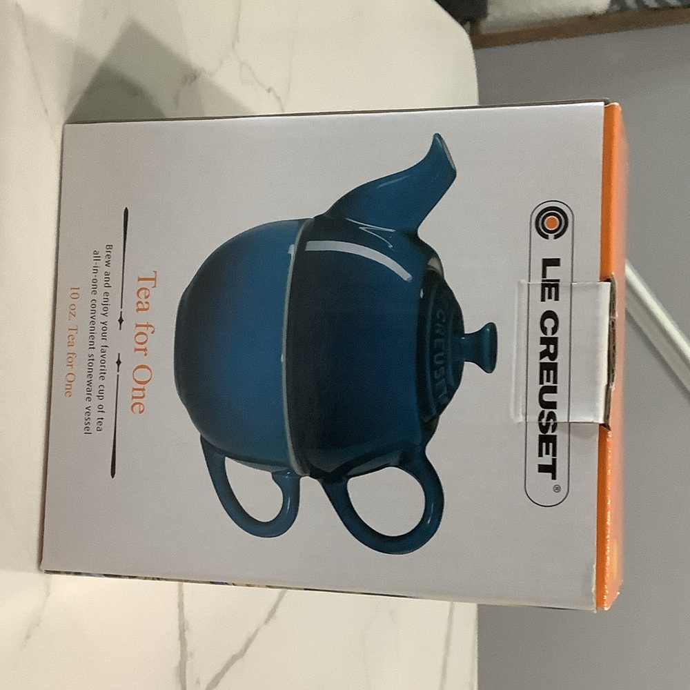Le Creuset Yellow Tea for One Set